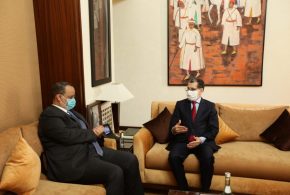 سعد الدين العثماني رئيس الحكومة يستقبل وزير الشؤون الخارجية الموريتاني الذي سلمه رسالة من الرئيس الموريتاني إلى جلالة الملك